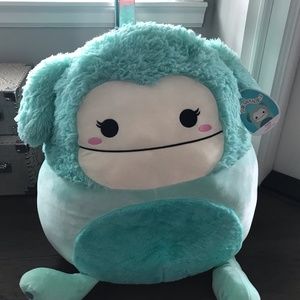 NEW 24” SQUISHMALLOW BIGFOOT JOELLE S24-#821 SQUISHDATE™:1.14.2021